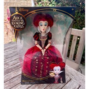 Disneys‎ Alice Through the Looking Glass Red Queen of Hearts Brand New in Box